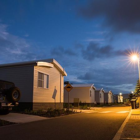 Hotel NRMA Stockton Beach Holiday Park Zimmer foto